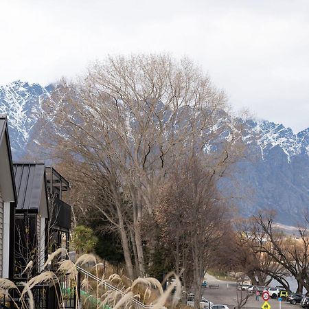 Driftaway Queenstown Exteriör bild